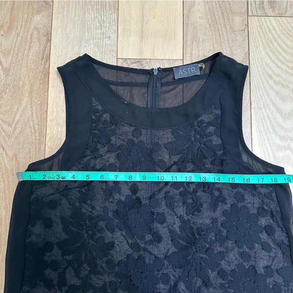 ASTR Black Lace Top - Picture 6 of 9